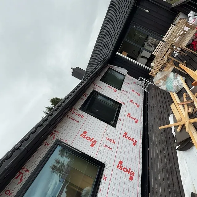 Fasade på hus får ny kledning